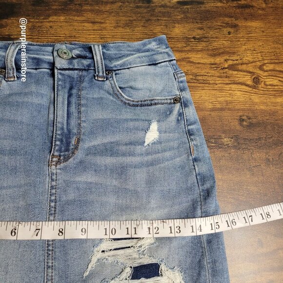 American Eagle Curvy Hi Rise Mini Skirt 00 Next Level Stretch Medium Light Wash - Picture 8 of 10